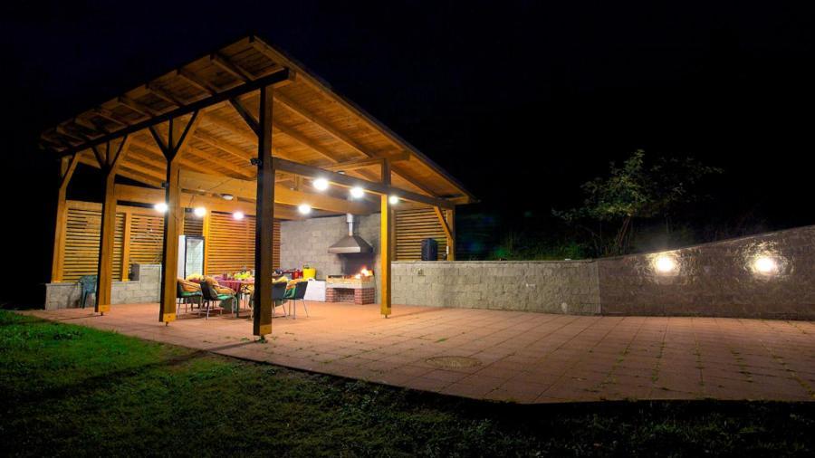 Penzion Adika Mýto pod Ďumbierom Extérieur photo