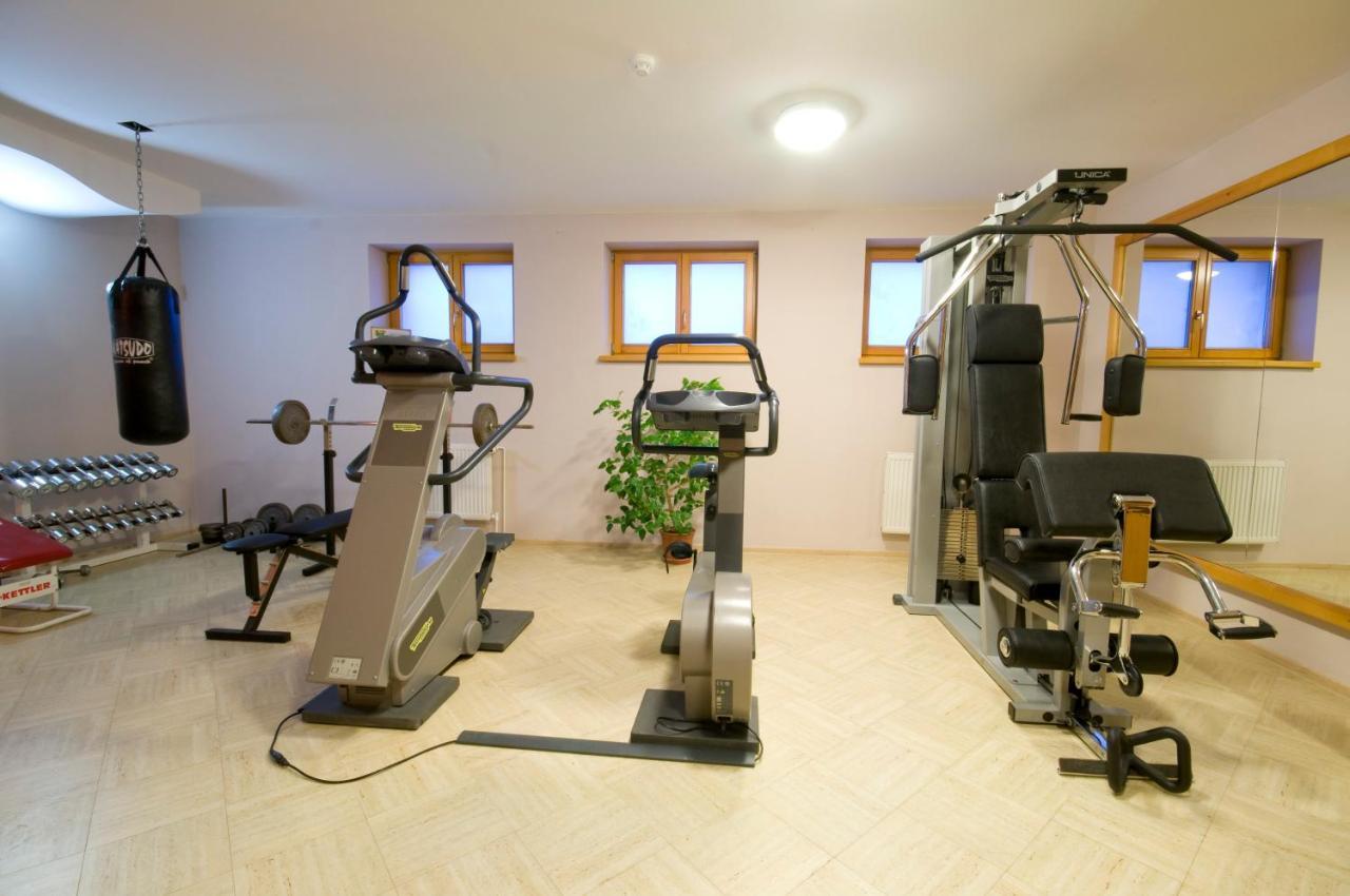 Penzion Adika Mýto pod Ďumbierom Extérieur photo